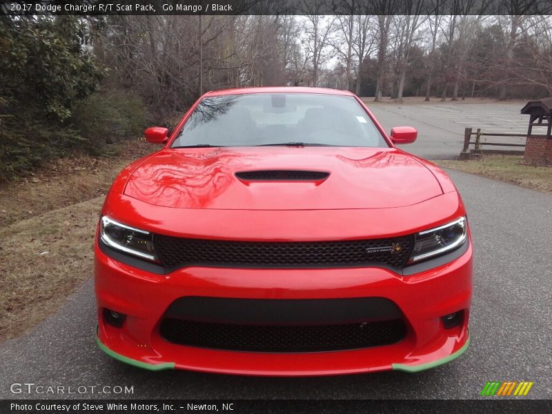Go Mango / Black 2017 Dodge Charger R/T Scat Pack