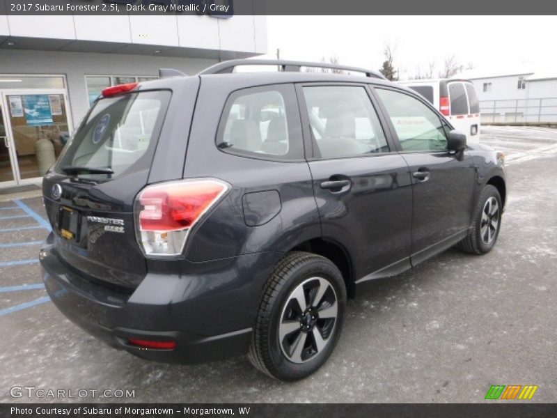 Dark Gray Metallic / Gray 2017 Subaru Forester 2.5i