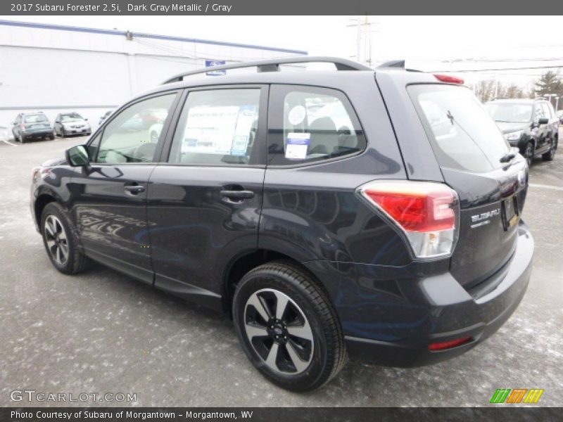 Dark Gray Metallic / Gray 2017 Subaru Forester 2.5i