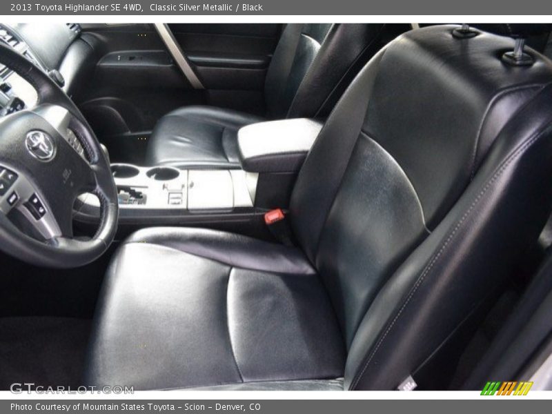 Classic Silver Metallic / Black 2013 Toyota Highlander SE 4WD