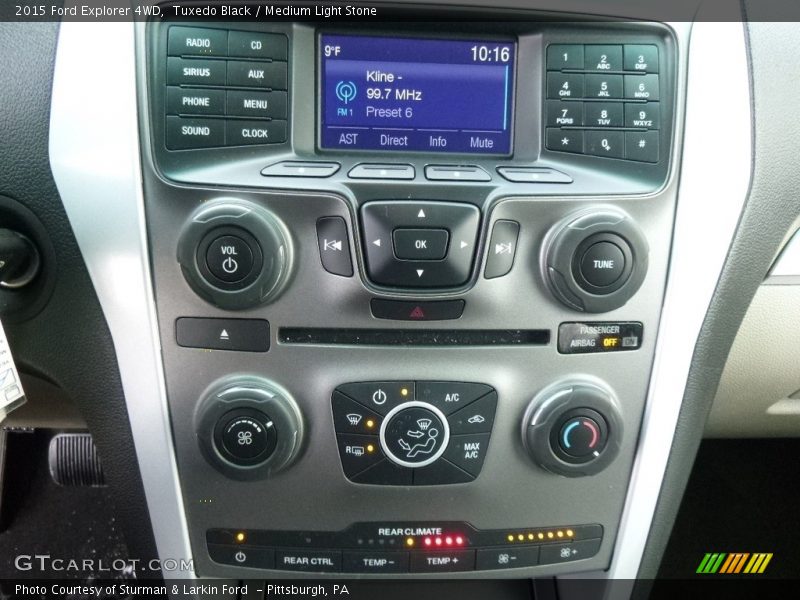 Tuxedo Black / Medium Light Stone 2015 Ford Explorer 4WD