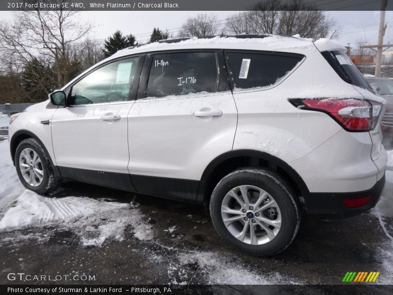 White Platinum / Charcoal Black 2017 Ford Escape SE 4WD