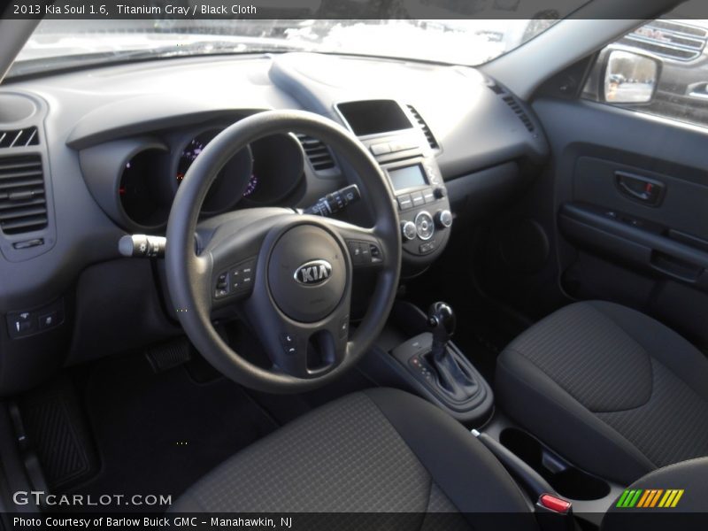 Titanium Gray / Black Cloth 2013 Kia Soul 1.6