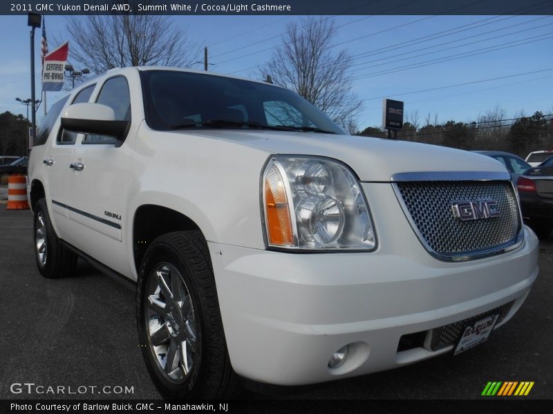 Summit White / Cocoa/Light Cashmere 2011 GMC Yukon Denali AWD