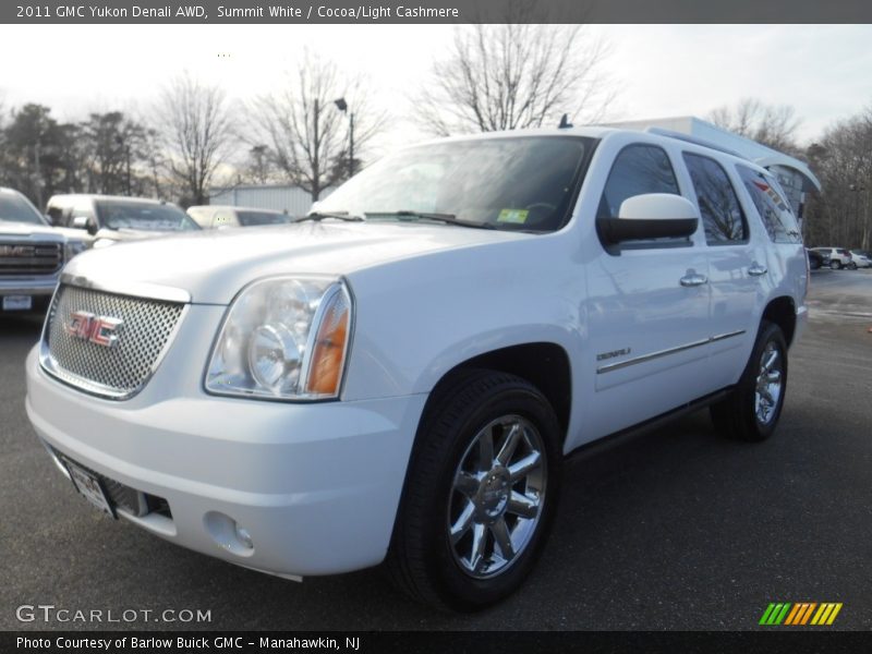 Summit White / Cocoa/Light Cashmere 2011 GMC Yukon Denali AWD