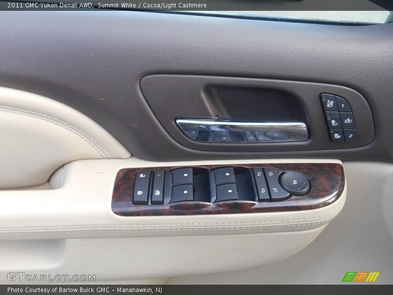 Summit White / Cocoa/Light Cashmere 2011 GMC Yukon Denali AWD