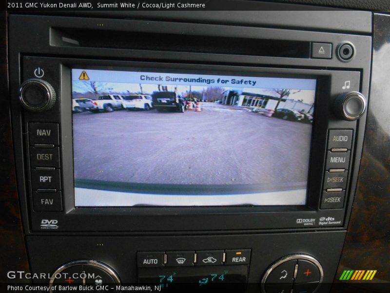 Summit White / Cocoa/Light Cashmere 2011 GMC Yukon Denali AWD
