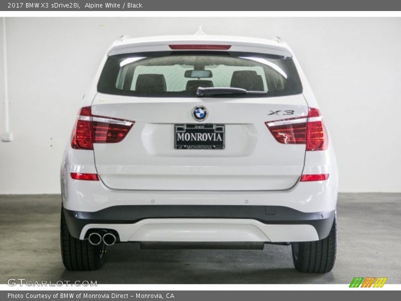 Alpine White / Black 2017 BMW X3 sDrive28i