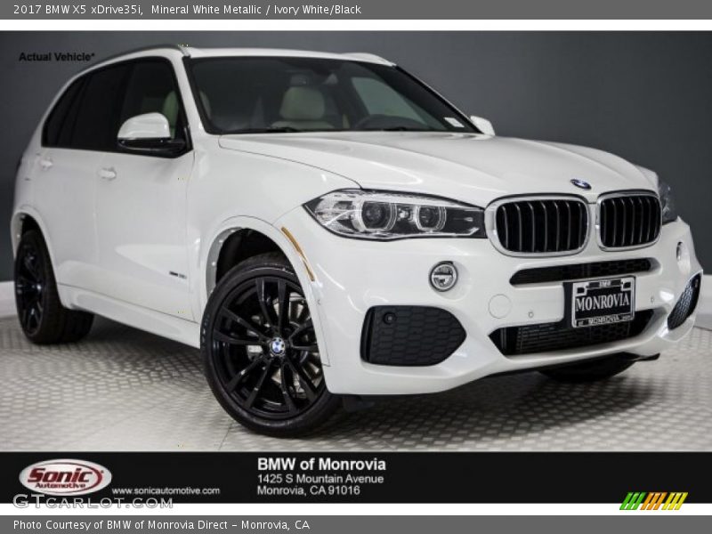 Mineral White Metallic / Ivory White/Black 2017 BMW X5 xDrive35i