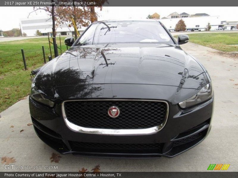 Ultimate Black / Latte 2017 Jaguar XE 25t Premium