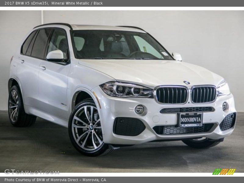 Mineral White Metallic / Black 2017 BMW X5 sDrive35i