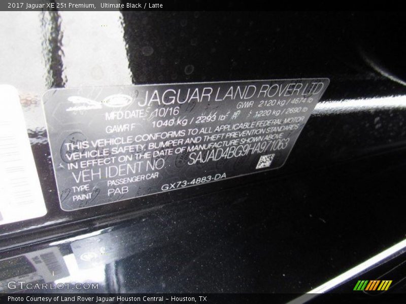 Ultimate Black / Latte 2017 Jaguar XE 25t Premium