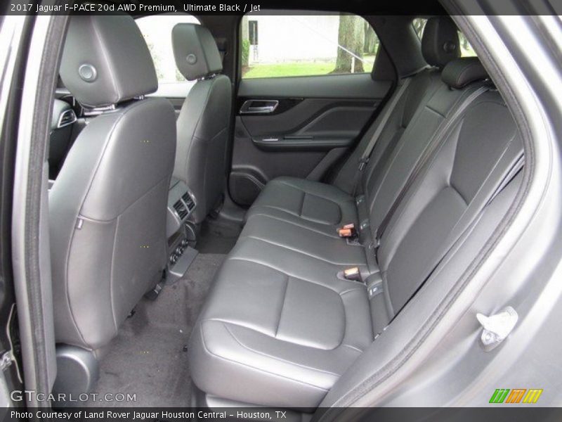 Ultimate Black / Jet 2017 Jaguar F-PACE 20d AWD Premium