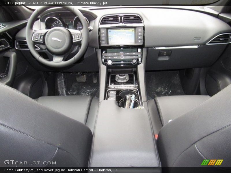 Ultimate Black / Jet 2017 Jaguar F-PACE 20d AWD Premium