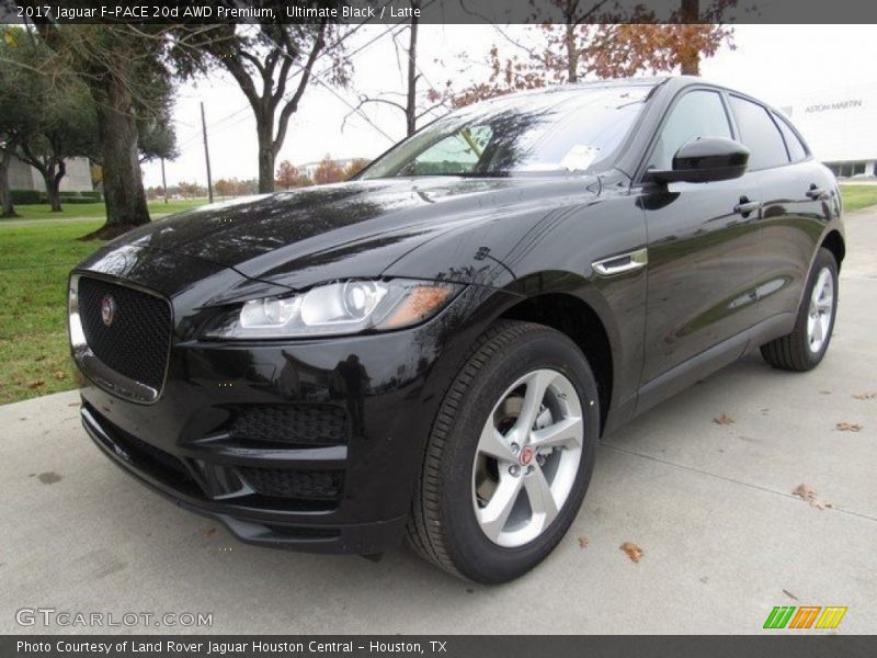 Ultimate Black / Latte 2017 Jaguar F-PACE 20d AWD Premium