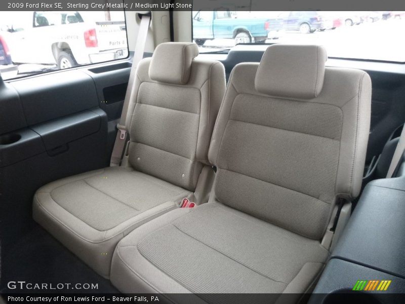 Sterling Grey Metallic / Medium Light Stone 2009 Ford Flex SE