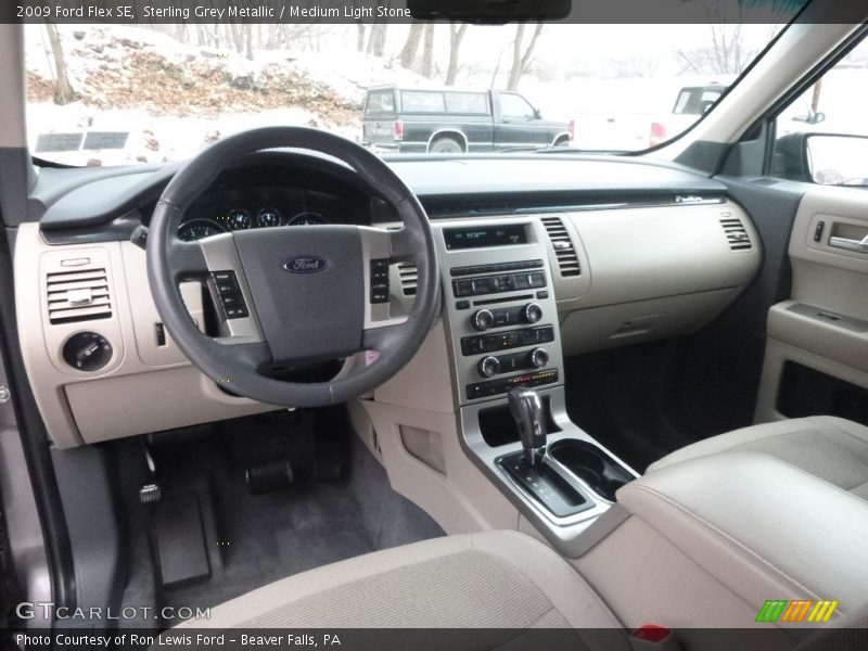 Sterling Grey Metallic / Medium Light Stone 2009 Ford Flex SE