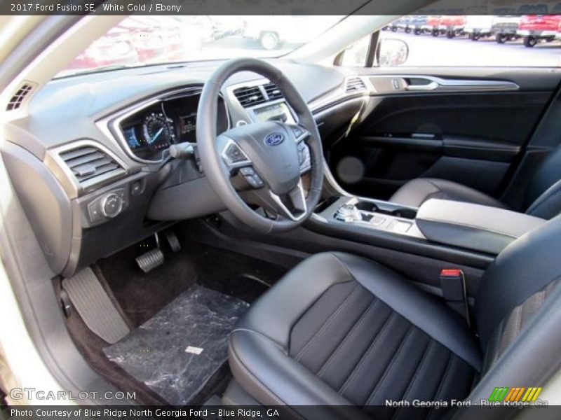 White Gold / Ebony 2017 Ford Fusion SE
