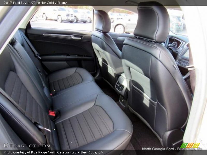 White Gold / Ebony 2017 Ford Fusion SE
