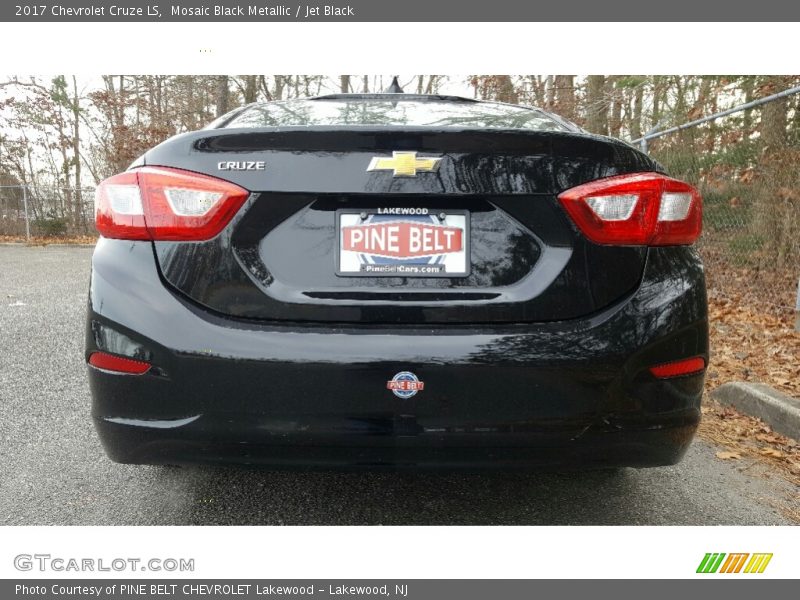 Mosaic Black Metallic / Jet Black 2017 Chevrolet Cruze LS