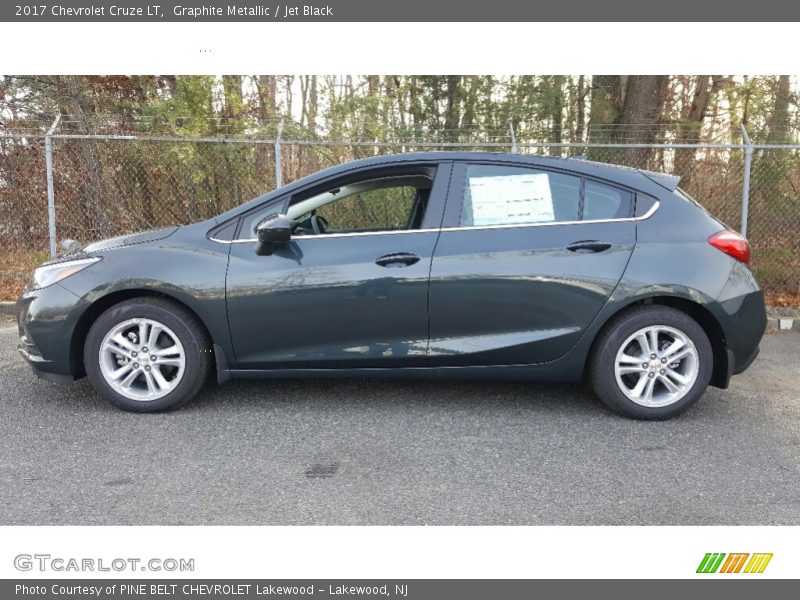 Graphite Metallic / Jet Black 2017 Chevrolet Cruze LT