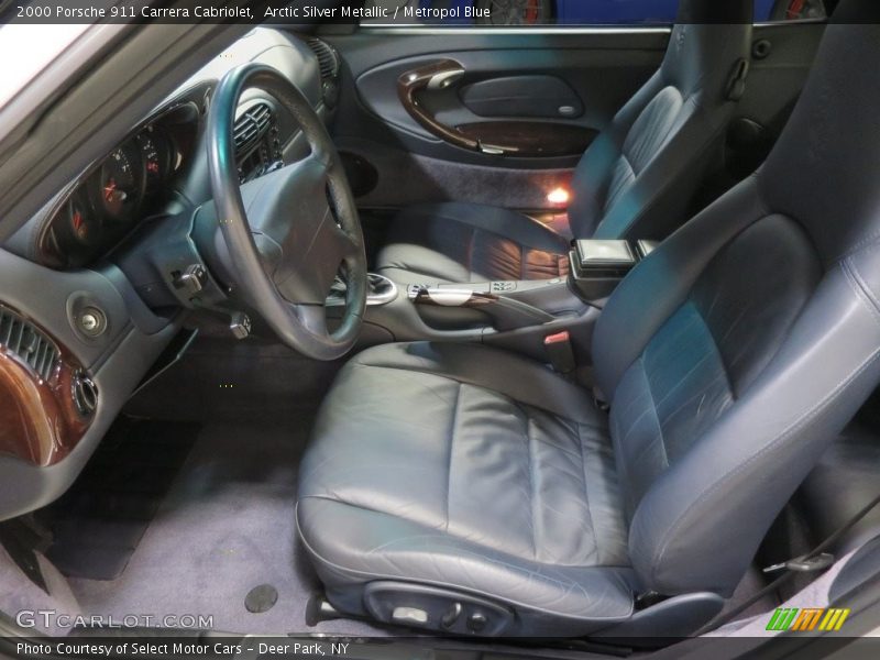 Arctic Silver Metallic / Metropol Blue 2000 Porsche 911 Carrera Cabriolet