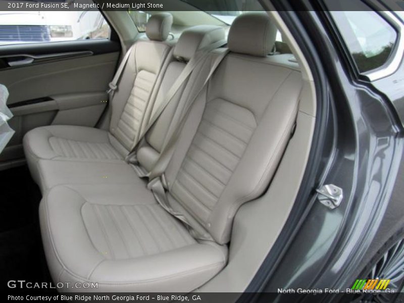 Magnetic / Medium Light Stone 2017 Ford Fusion SE