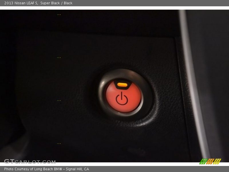 Super Black / Black 2013 Nissan LEAF S