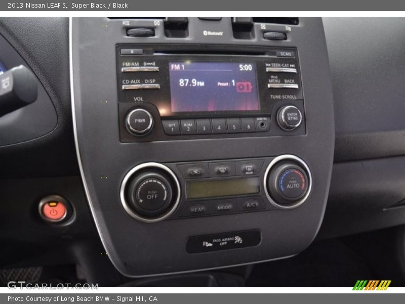 Super Black / Black 2013 Nissan LEAF S