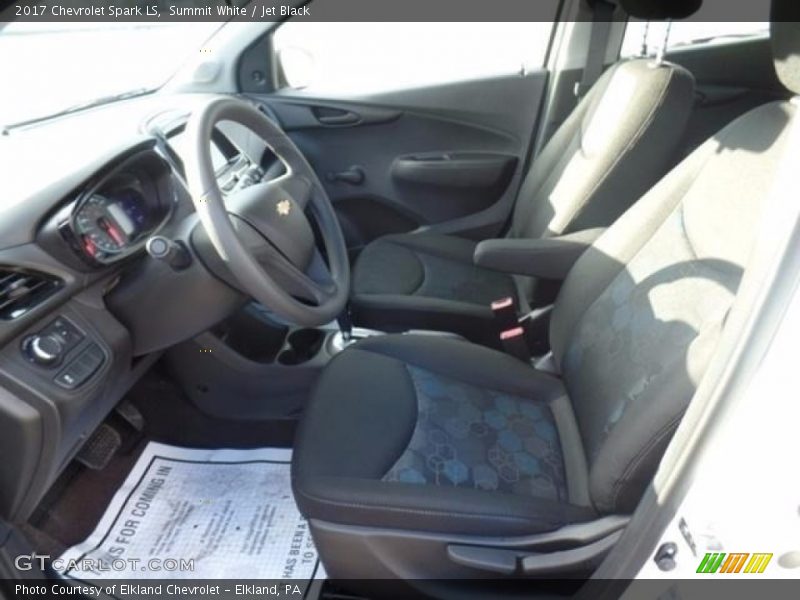 Summit White / Jet Black 2017 Chevrolet Spark LS