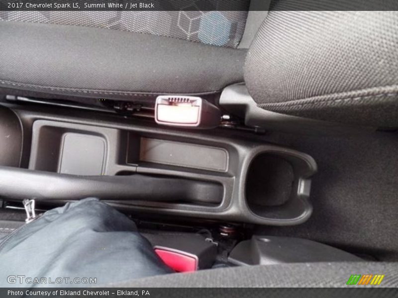 Summit White / Jet Black 2017 Chevrolet Spark LS