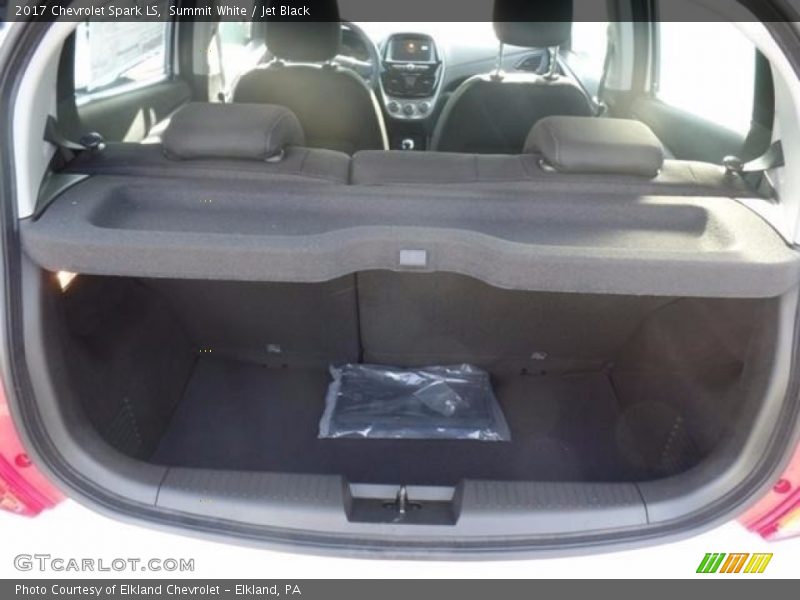Summit White / Jet Black 2017 Chevrolet Spark LS