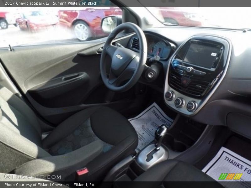 Summit White / Jet Black 2017 Chevrolet Spark LS