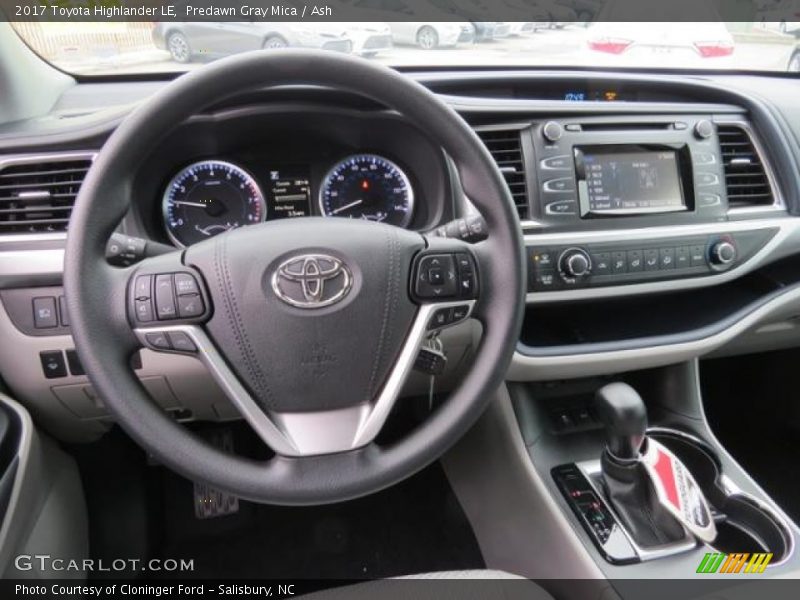 Dashboard of 2017 Highlander LE
