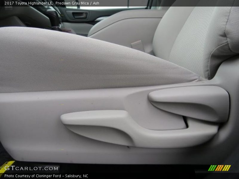 Front Seat of 2017 Highlander LE