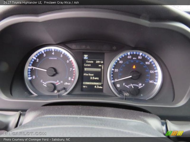  2017 Highlander LE LE Gauges
