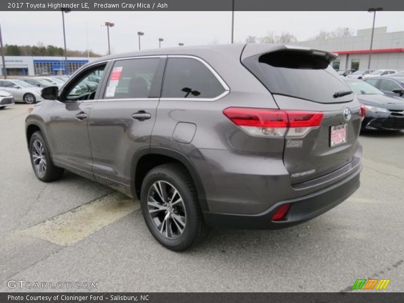 Predawn Gray Mica / Ash 2017 Toyota Highlander LE