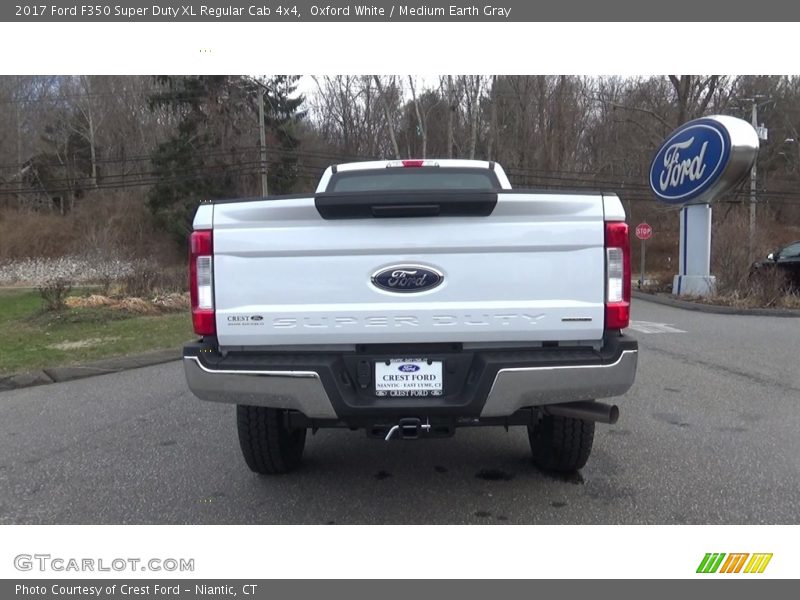 Oxford White / Medium Earth Gray 2017 Ford F350 Super Duty XL Regular Cab 4x4