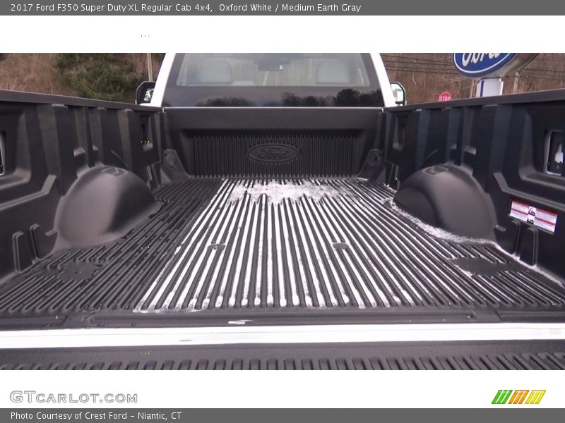 Oxford White / Medium Earth Gray 2017 Ford F350 Super Duty XL Regular Cab 4x4