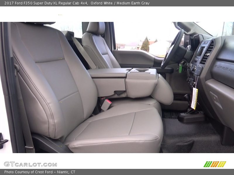 Oxford White / Medium Earth Gray 2017 Ford F350 Super Duty XL Regular Cab 4x4