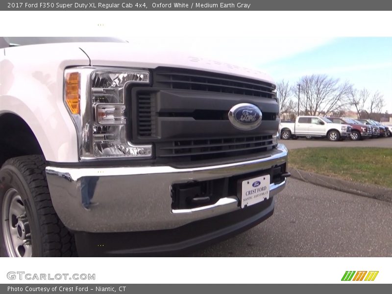Oxford White / Medium Earth Gray 2017 Ford F350 Super Duty XL Regular Cab 4x4
