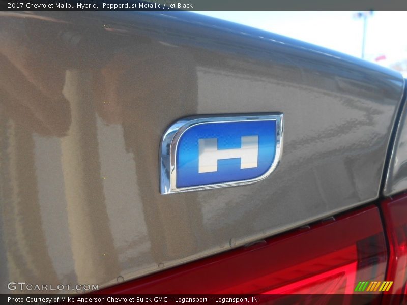 Pepperdust Metallic / Jet Black 2017 Chevrolet Malibu Hybrid