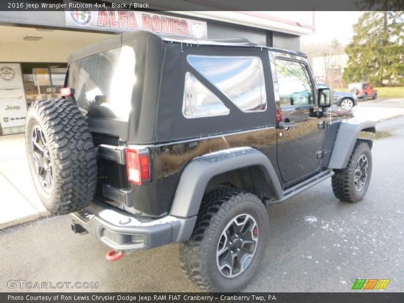 Black / Black 2016 Jeep Wrangler Rubicon 4x4