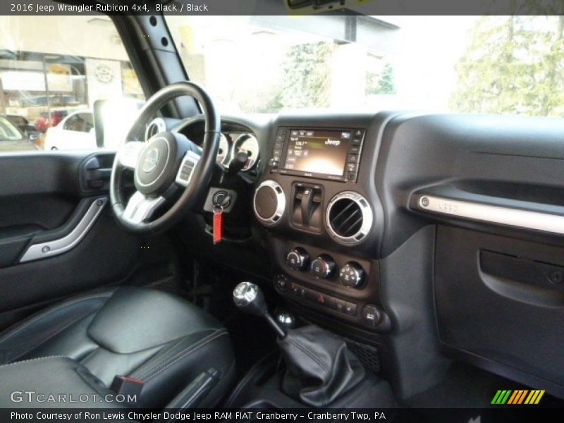 Black / Black 2016 Jeep Wrangler Rubicon 4x4