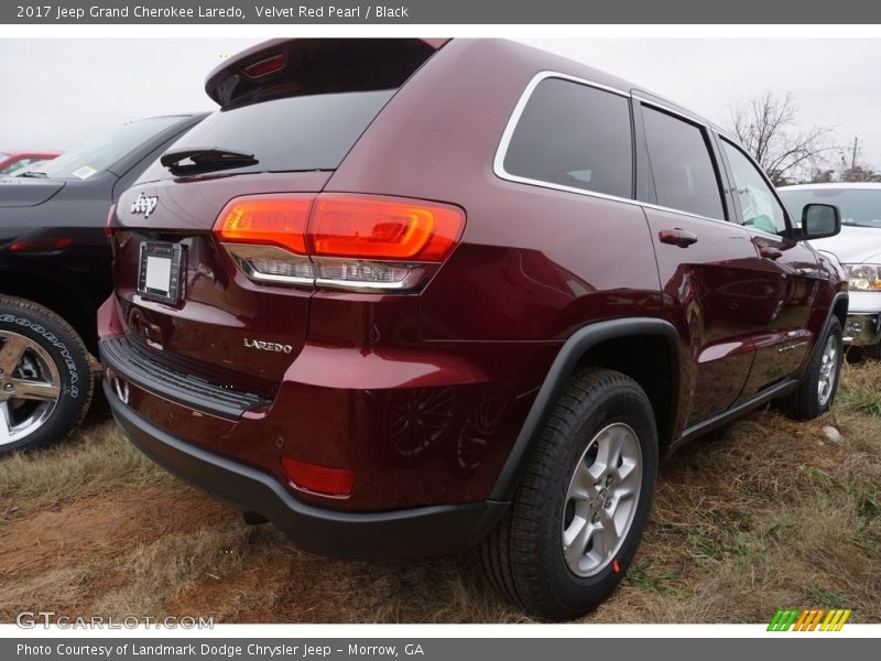 Velvet Red Pearl / Black 2017 Jeep Grand Cherokee Laredo