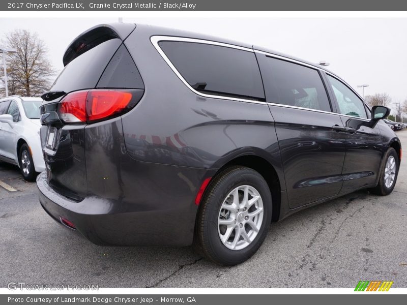 Granite Crystal Metallic / Black/Alloy 2017 Chrysler Pacifica LX
