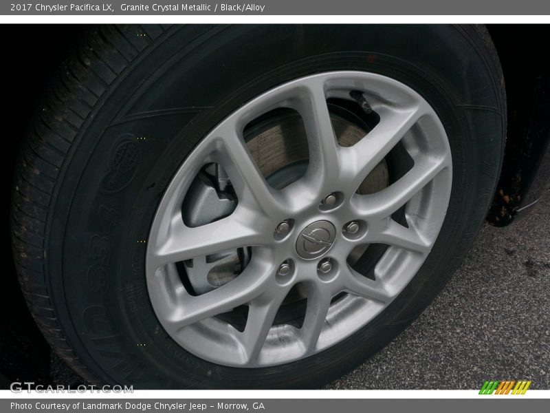 Granite Crystal Metallic / Black/Alloy 2017 Chrysler Pacifica LX