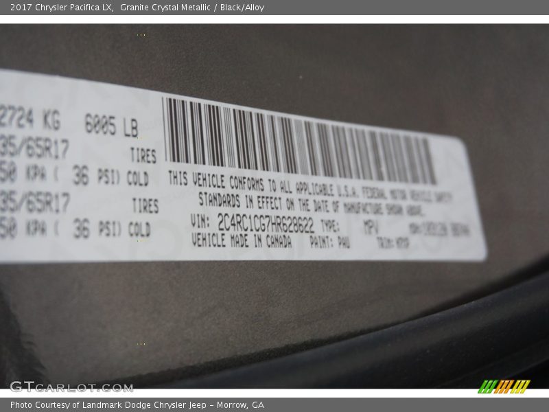Granite Crystal Metallic / Black/Alloy 2017 Chrysler Pacifica LX