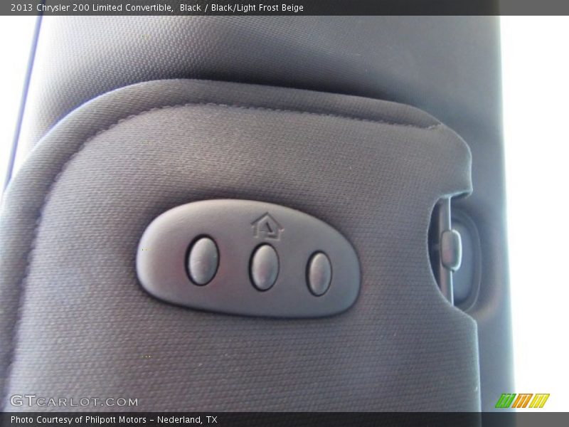 Black / Black/Light Frost Beige 2013 Chrysler 200 Limited Convertible