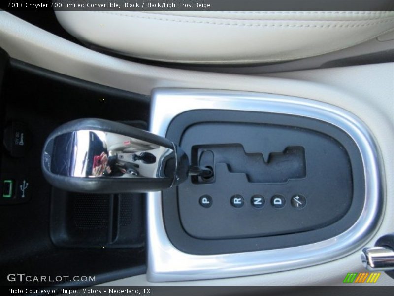 Black / Black/Light Frost Beige 2013 Chrysler 200 Limited Convertible